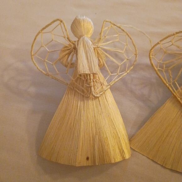 Lot of 3: Delicate Fragile Handmade Corn Husk Angel Christmas Ornaments - Picture 6 of 10
